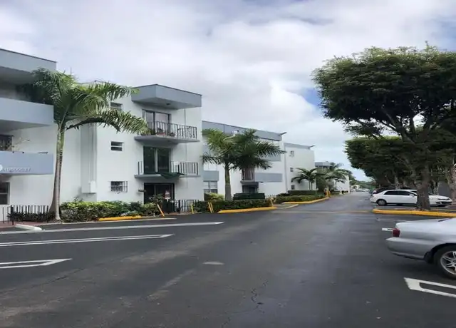 Property at 2498 SW 17th Ave, Miami, FL, 33145, 1 bed, 1 bath, [object Object]