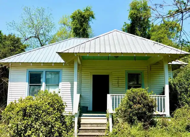 Property at 1263 W Broad St, Athens, GA, 30606, 3 beds, 2 baths, [object Object]