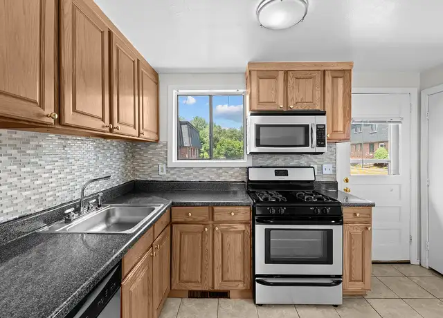 Photo of 53 Brook St, Acton, MA 01720