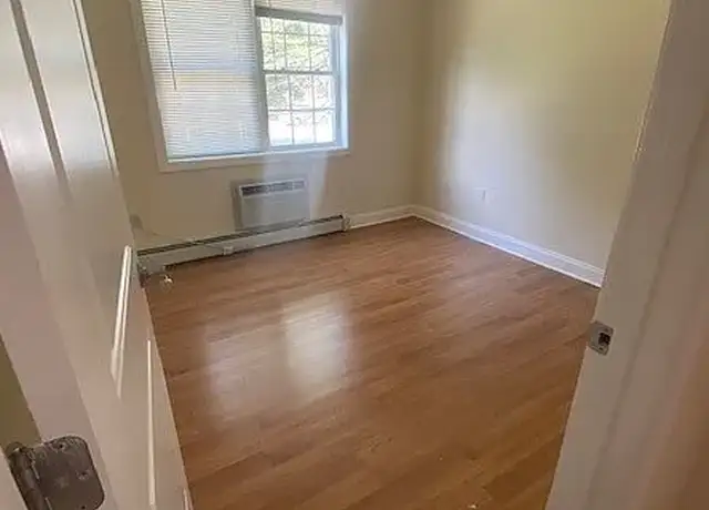 Photo of 53 Brook St, Acton, MA 01720