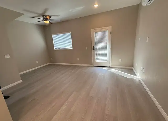Photo of 1724 Sunnyhills Dr, Milpitas, CA 95035