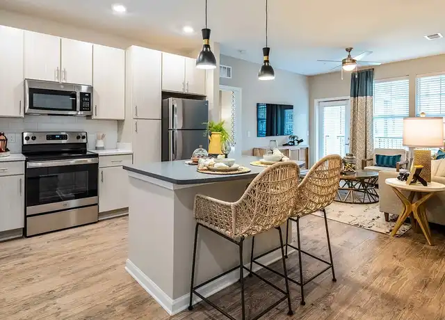 Property at Tapestry Turfway - 4787 Houston Rd, Florence, KY, 41042, 1-3 bed, 1-2.5 bath, [object Object]