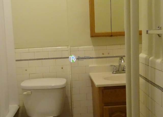 Photo of 223 Essex St Unit 37, Melrose, MA 02176