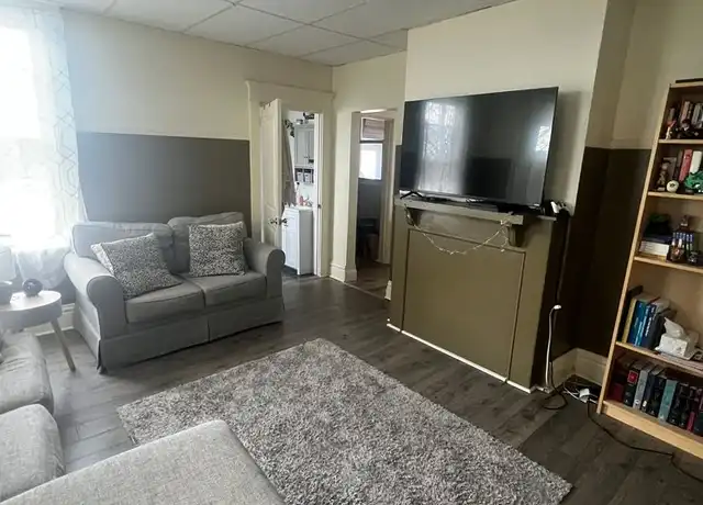 Property at 1230 Berkshire Ave Unit 1, Pittsburgh, PA, 15226, 3 beds, 1 bath, [object Object]