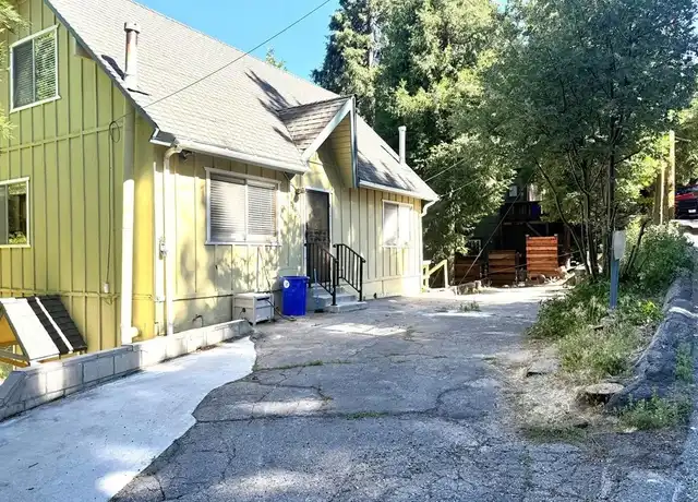 Property at 28636 Shenandoah Dr, Lake Arrowhead, CA, 92352, 3 beds, 2 baths, [object Object]