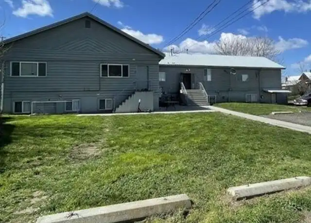 Property at 513 SW 10th St Unit 5, Pendleton, OR, 97801, 1 bed, 1 bath, [object Object]
