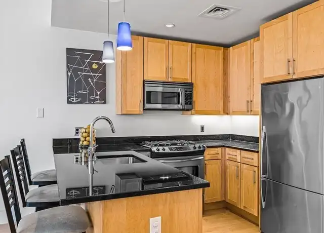 Property at 181 Essex St, Boston, MA, 02111, 1 bed, 1 bath, [object Object]