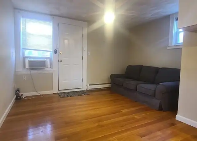 Property at 39 Florence St Unit 2, Worcester, MA, 01610, 2 beds, 1 bath, [object Object]