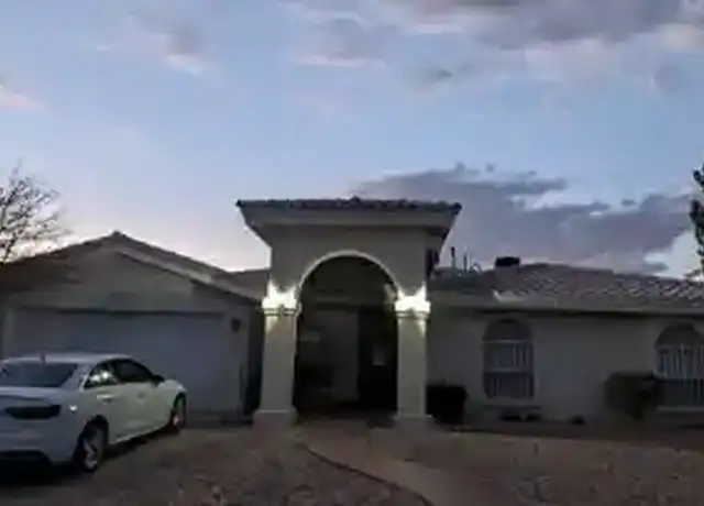 Property at 7417 Mission Viejo Dr, El Paso, TX, 79912, 3 beds, 2 baths, [object Object]