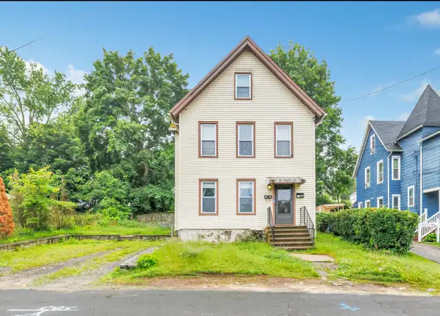 Property at 10 Huntington St Unit 2nd Floor, Shelton, CT, 06484, 2 beds, 1 bath, [object Object]