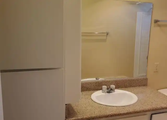 Property at 21740 S Figueroa St Unit 38, Carson, CA, 90745, 1 bed, 1 bath, [object Object]