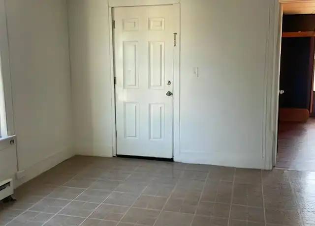 Property at 219 Floral Ave Unit 2, Johnson City, NY, 13790, 3 beds, 1 bath, [object Object]