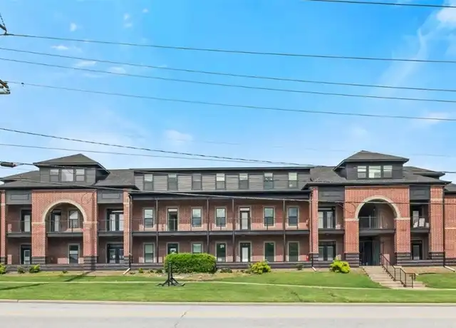 Property at 1115 N Leverett Ave Unit 301, Fayetteville, AR, 72703, 3 beds, 2 baths, [object Object]