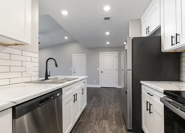 Property at Quail Creek - 1450 W Lark St, Springfield, MO, 65810, 1 bed, 1 bath, [object Object]