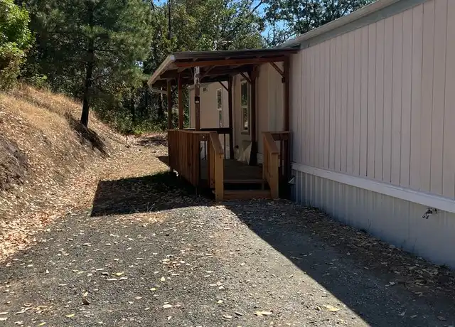 Property at 1267 Yokum Rd, Riddle, OR, 97469, 2 beds, 2 baths, [object Object]