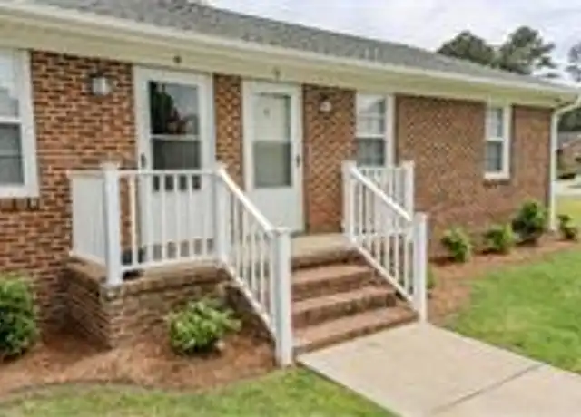 Property at 716 Starling Way Unit 717-N, Rocky Mount, NC, 27803, 2 beds, 1 bath, [object Object]
