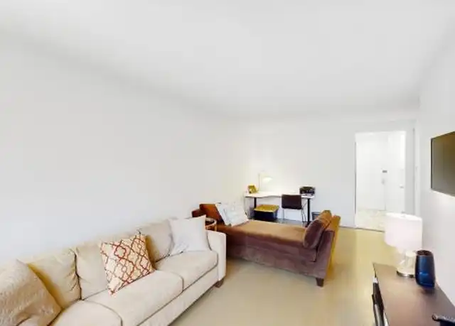 Property at 165 Christopher St, New York, NY, 10014, 1 bed, 1 bath, [object Object]