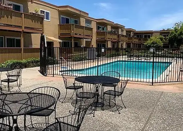 Photo of 20156 Stanton Ave, Castro Valley, CA 94546