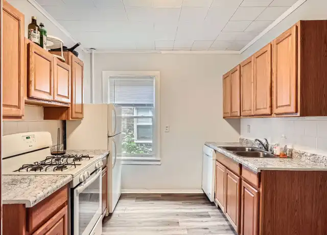Property at 1716 Grand Ave Unit 7, St Paul, MN, 55105, 1 bed, 1 bath, [object Object]