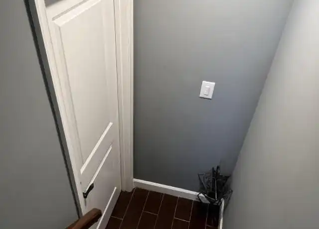 Property at 14657 Cambridge Cir, Laurel, MD, 20707, 1 bed, 1 bath, [object Object]