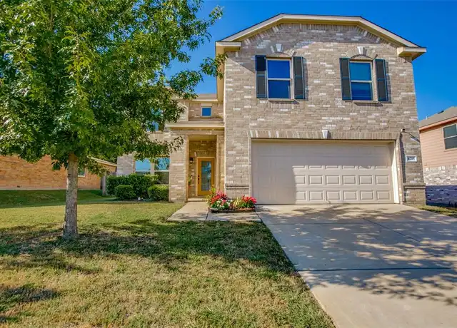 Property at 1215 Alhambra Dr, Lancaster, TX, 75146, 3 beds, 3 baths, [object Object]