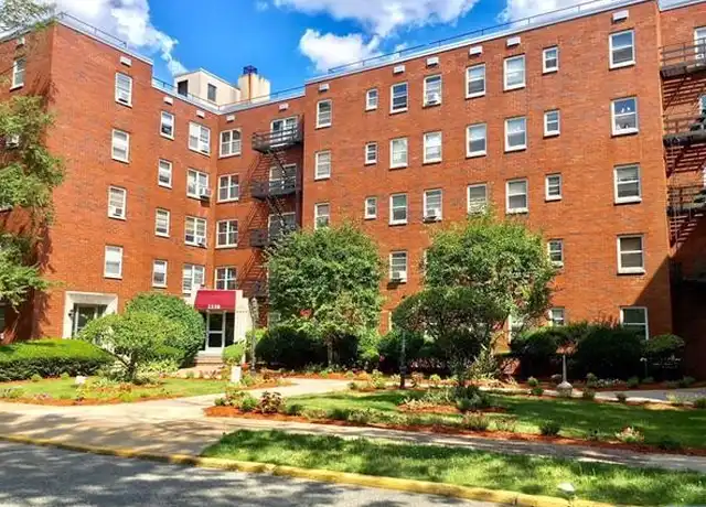 Property at 2330 Linwood Ave Unit 2C, Fort Lee, NJ, 07024, 1 bed, 1 bath, [object Object]