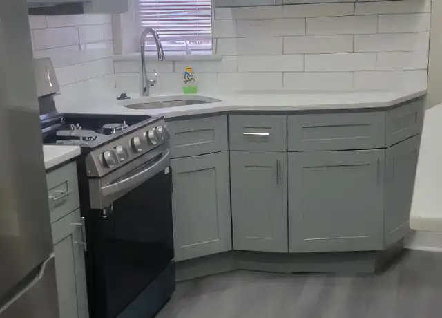Property at 258 Apsley St Unit 2nd Floor, Philadelphia, PA, 19144, 2 beds, 1 bath, [object Object]