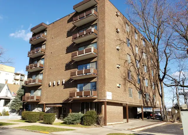 Property at 336 Lathrop Ave Unit 202, Forest Park, IL, 60130, 1 bed, 1 bath, [object Object]