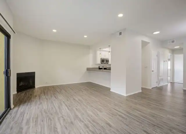 Property at 711 N Sweetzer Ave Unit 205, Los Angeles, CA, 90069, 2 beds, 2 baths, [object Object]