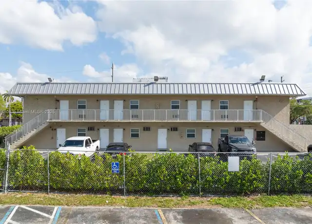 Property at 5755 NW 7th Ave Unit 4, Miami, FL, 33127, 1 bed, 1 bath, [object Object]