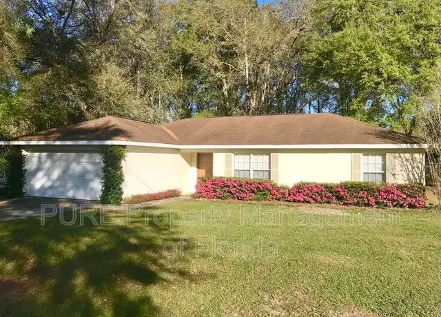 Property at 18 Cedar Tree Trce, Ocala, FL, 34472, 3 beds, 2 baths, [object Object]
