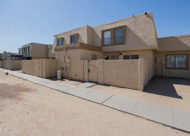 Property at 4436 E Pueblo Ave, Phoenix, AZ, 85040, 2 beds, 1 bath, [object Object]