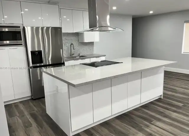 Property at 2732 NW 16th St #2732, Miami, FL, 33125, 3 beds, 2 baths, [object Object]