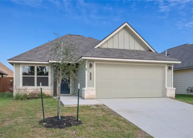 Property at 1206 High St, Navasota, TX, 77868, 3 beds, 2 baths, [object Object]