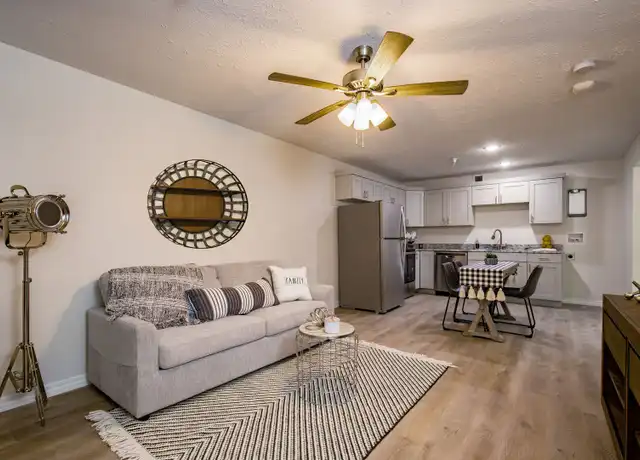 Property at 3245 Falls Pkwy Unit 231, Branson, MO, 65616, 2 beds, 2 baths, [object Object]