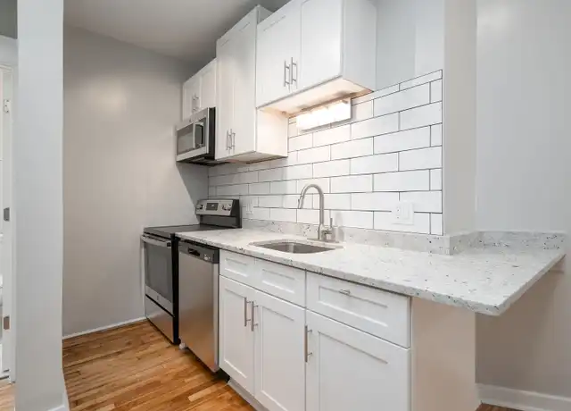 Property at 3400 University Ave SE Unit 204, Minneapolis, MN, 55414, 0 beds, 1 bath, [object Object]