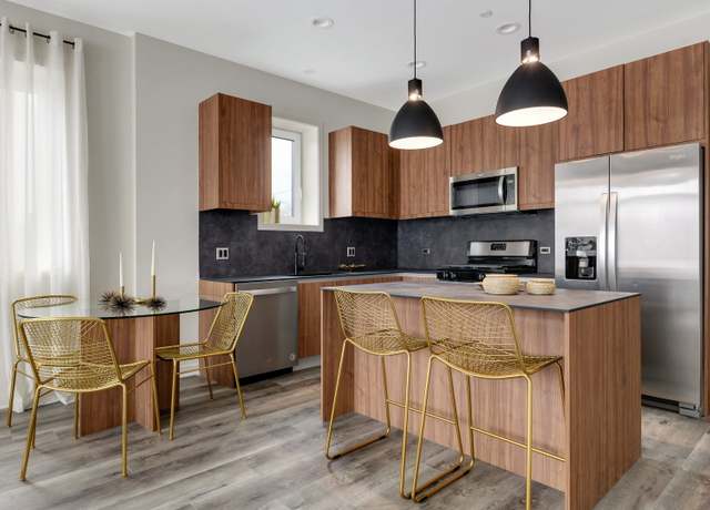Photo of 790 E Irving Park Rd Unit 1W, Roselle, IL 60172