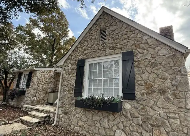 Property at 112 W Sunset Rd, San Antonio, TX, 78209, 3 beds, 2 baths, [object Object]
