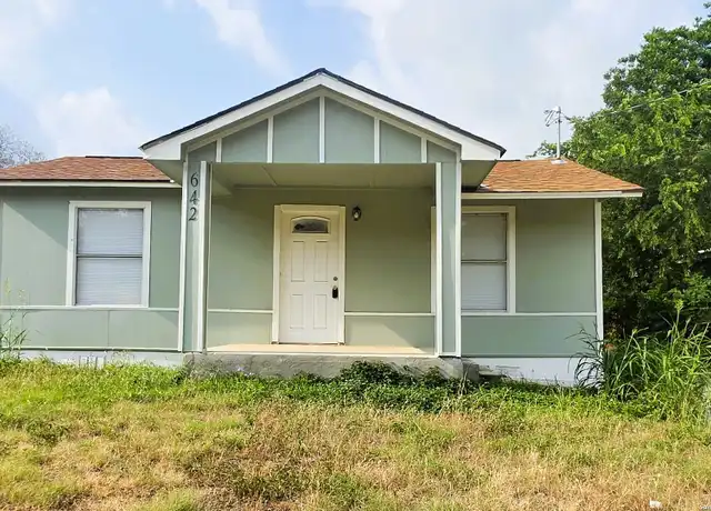 Property at 642 Ferris Ave, San Antonio, TX, 78220, 3 beds, 2 baths, [object Object]
