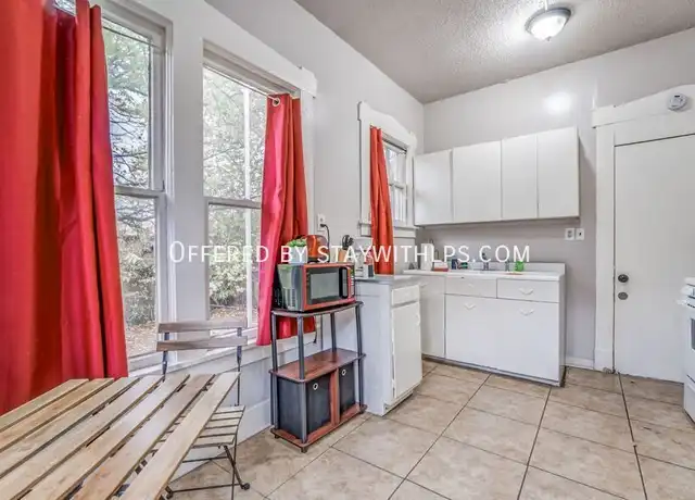 Property at 1173 Vance Ave Unit 2, Memphis, TN, 38104, 1 bed, 1 bath, [object Object]