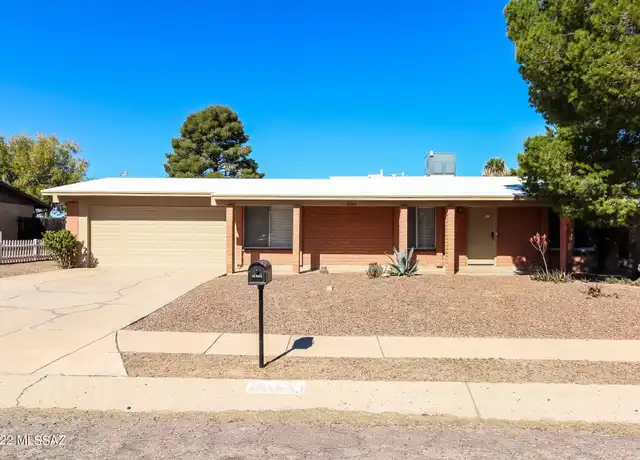 Property at 8049 E Manitoba Pl, Tucson, AZ, 85730, 3 beds, 2 baths, [object Object]