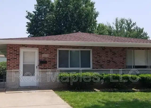 Property at 4050 Esseldale Dr Unit 4050, St Ann, MO, 63074, 3 beds, 1 bath, [object Object]
