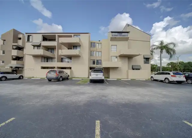Property at 10400 SW 108th Ave Unit A407, Miami, FL, 33176, 2 beds, 1.5 baths, [object Object]