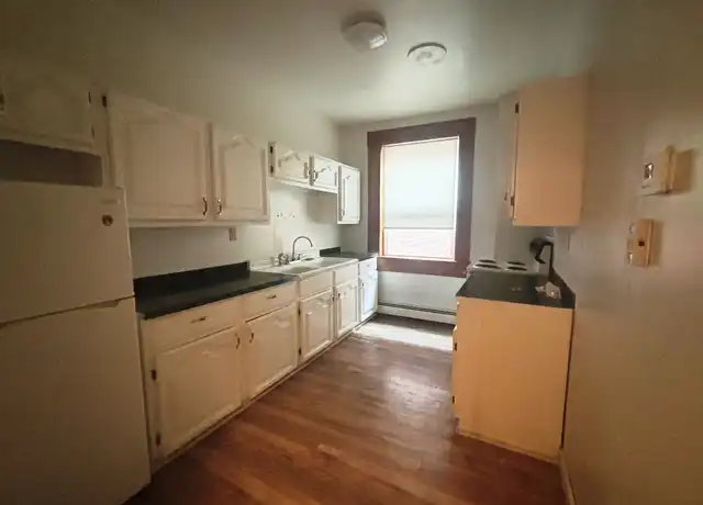 Property at 45 Stewart Ave Unit 1, Roscoe, NY, 12776, 2 beds, 1 bath, [object Object]