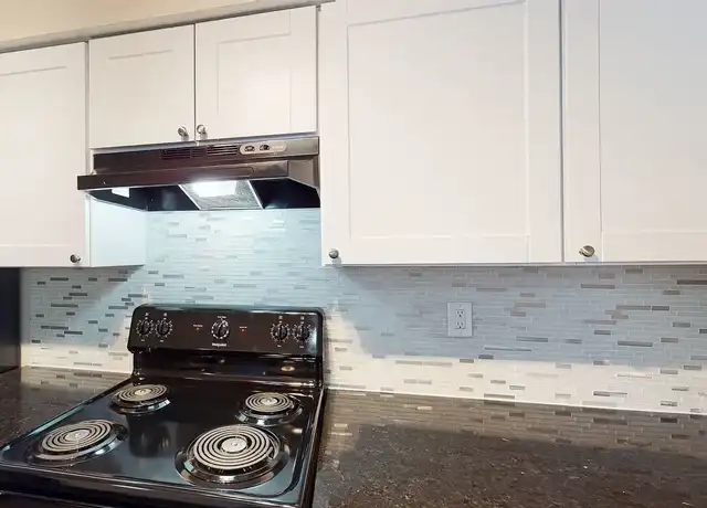 Property at Azure Place Apartments - 3896 Chippewa Rd, Memphis, TN, 38118, 1-3 bed, 1-2 bath, [object Object]