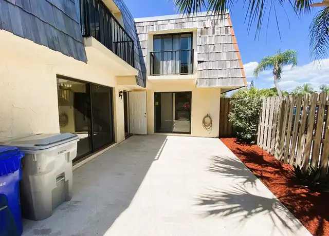 Property at 1170 6th Ave Unit 23B, Vero Beach, FL, 32960, 2 beds, 2.5 baths, [object Object]