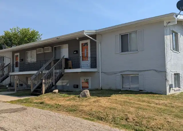 Property at 509 Zahn Dr Unit A, Akron, OH, 44313, 2 beds, 1 bath, [object Object]