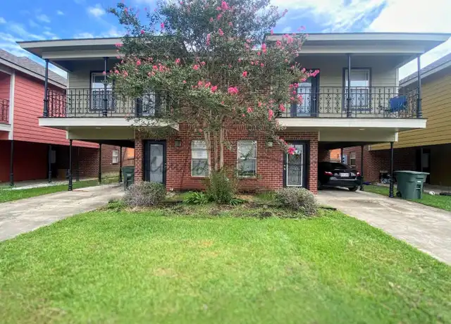 Property at 349 E Sale Rd, Lake Charles, LA, 70605, 2 beds, 2.5 baths, [object Object]