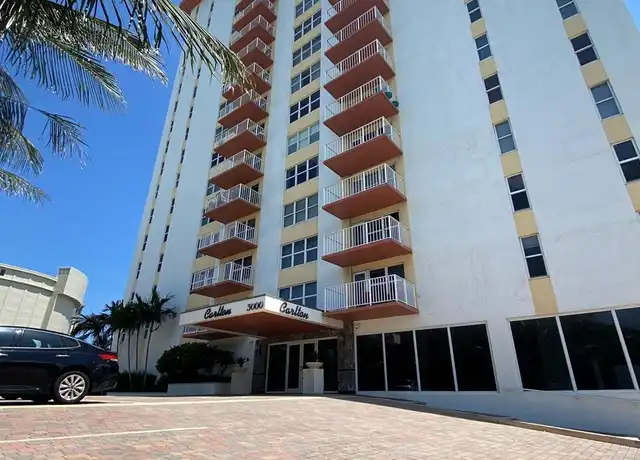 Property at 3000 E Sunrise Blvd Unit 3C, Fort Lauderdale, FL, 33304, 2 beds, 2 baths, [object Object]