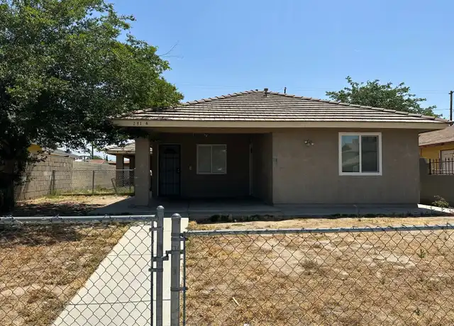 Property at 131 S Owens St Unit A, Bakersfield, CA, 93307, 3 beds, 1 bath, [object Object]